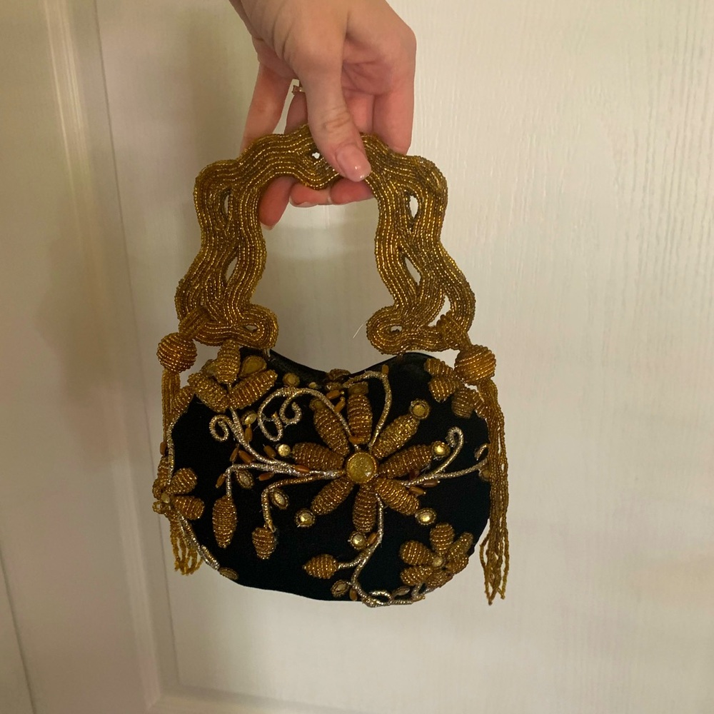 Mary Frances vintage designer beaded handbag